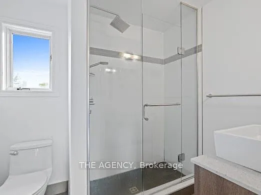 185 Lippincott St — Photo 13