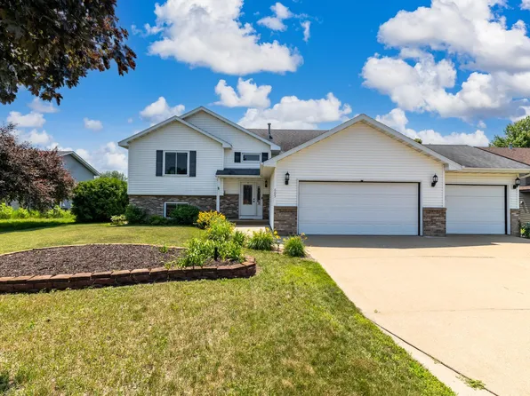 605 E South St, Belle Plaine, MN 56011