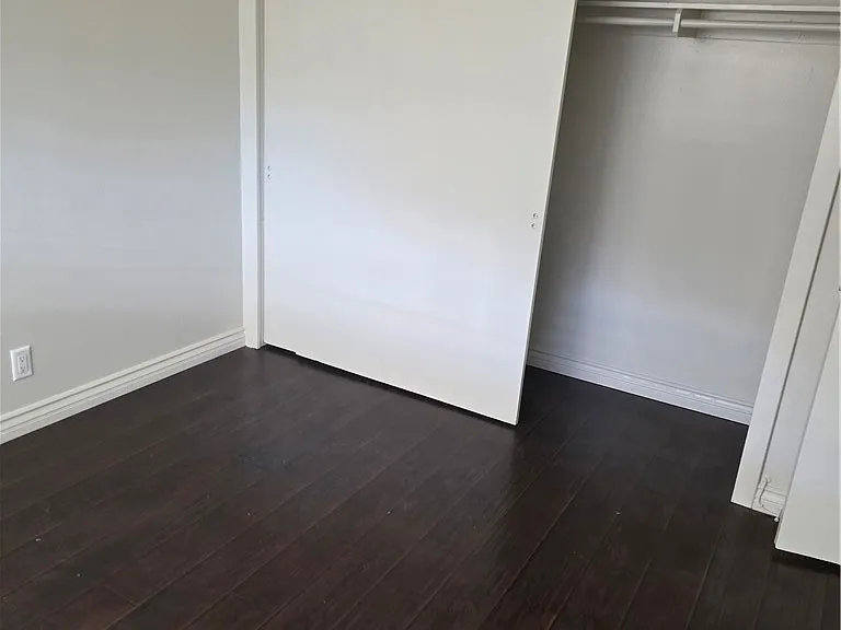 766 E Pillsbury St — Photo 19