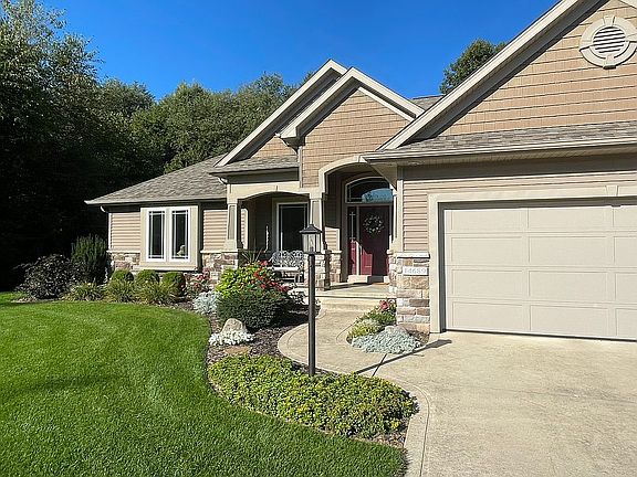 2nd image of 14689 N Horseshoe Bnd