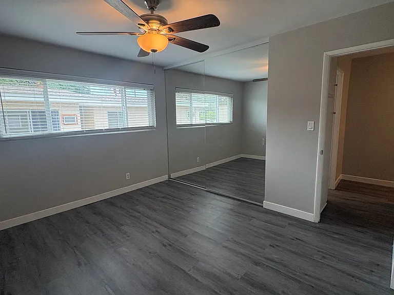 658 Scott Pl #6 — Photo 8