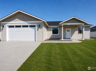 909 6th Ave NE, Ephrata, WA 98823