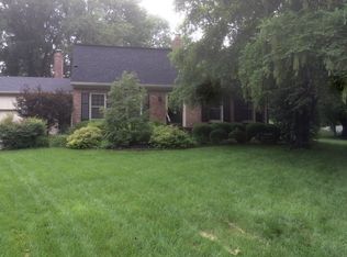 5412 Wending Ct, Louisville, KY 40207