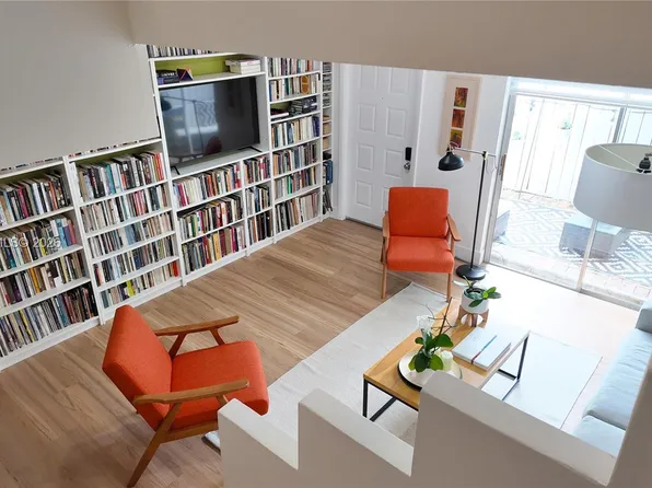 4555 SW 68th Court Cir #111, Miami, FL 33155