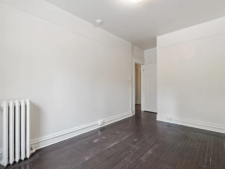 308 Bell St #35 — Photo 13