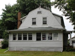 50910 Garret Rd, Dowagiac, MI 49047