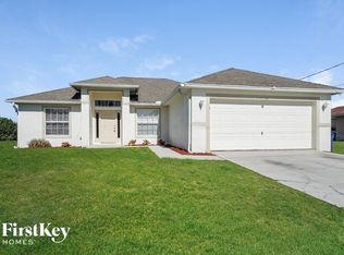 3910 18th St SW, Lehigh Acres, FL 33976