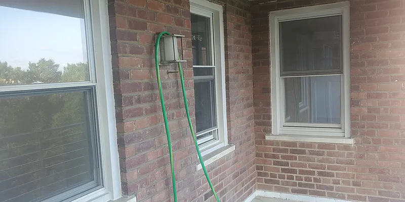 Sold by Working Realty, Ltd. | media 10