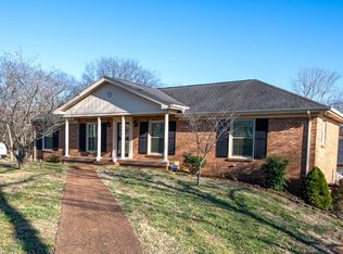 603 E Angela Cir, Goodlettsville, TN 37072