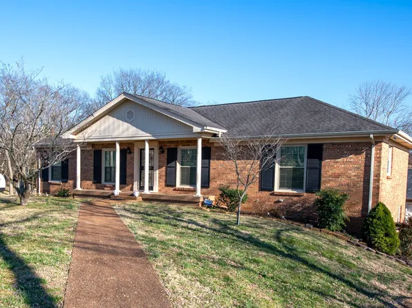 603 E Angela Cir, Goodlettsville, TN 37072