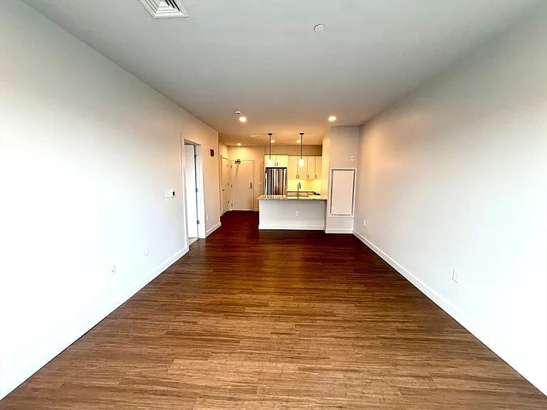 45 W Central St #313 — Photo 8