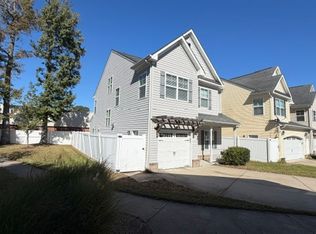 5140 Whitaker Pl, Virginia Beach, VA 23462