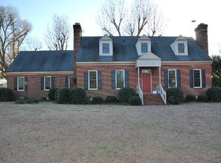 1840 Hitching Post Ln, Kinston, NC 28504