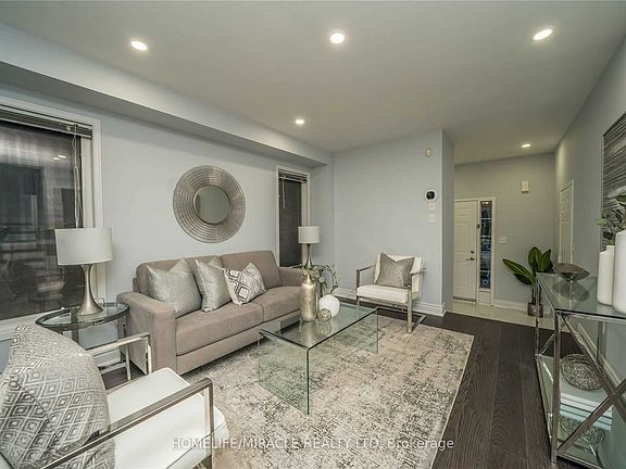 3rd image of 40 Trumpet Valley Blvd