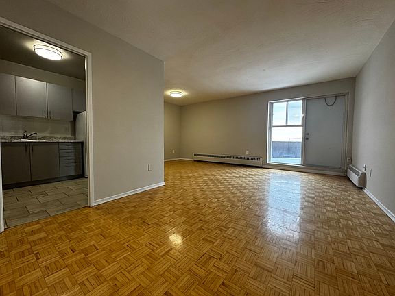 4th image of 1030 Pearson Dr #504
