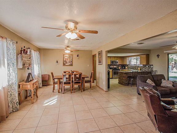 4th image of 9 Villa Virginia