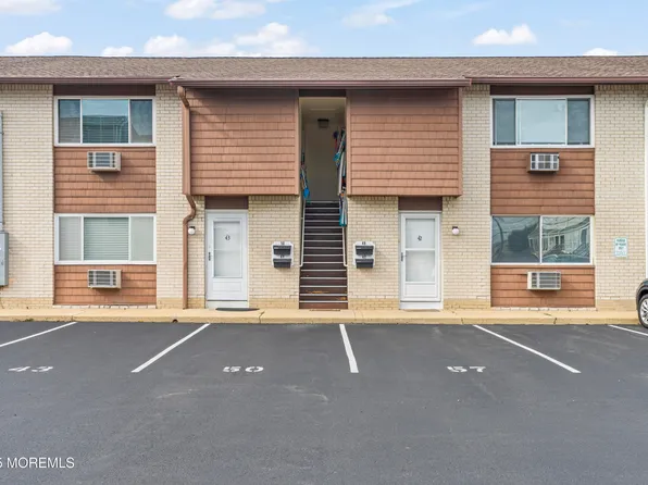 1 Osborne Pl APT 49, Rumson, NJ 07760
