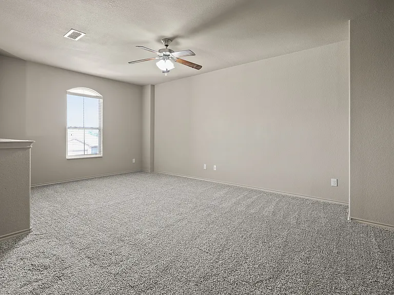 1804 Capulin Rd — Photo 17