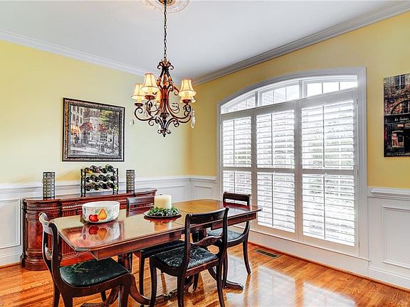 4th image of 7705 Devonmille Ct