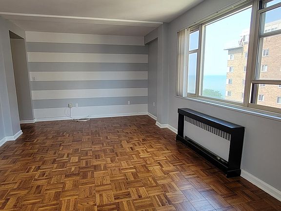 4th image of 11820 Edgewater Dr APT 819