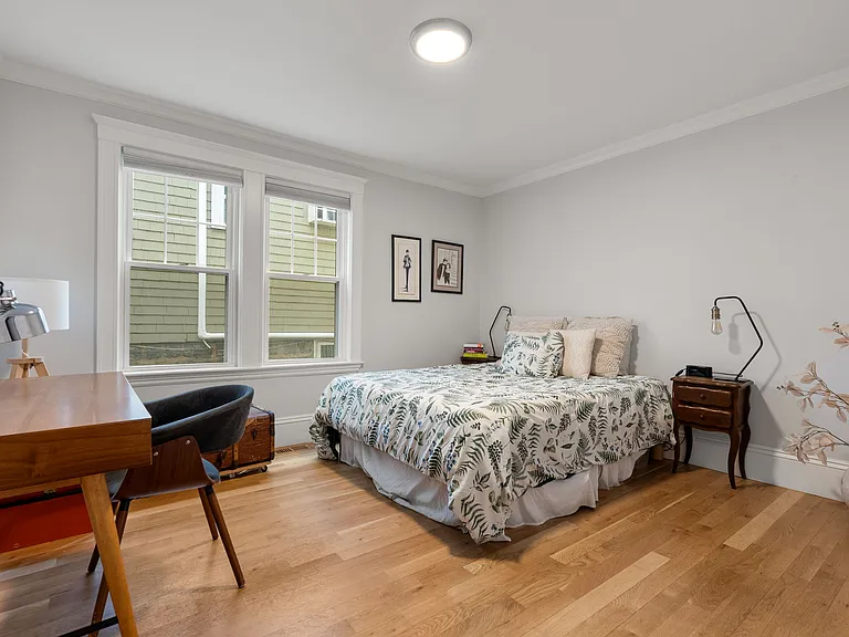 100 Browne St #1 — Photo 15