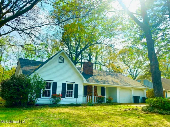 1431 Tracewood Dr, Jackson, MS 39211