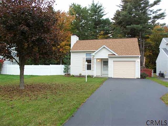 3rd image of 258 Meadowlark Dr