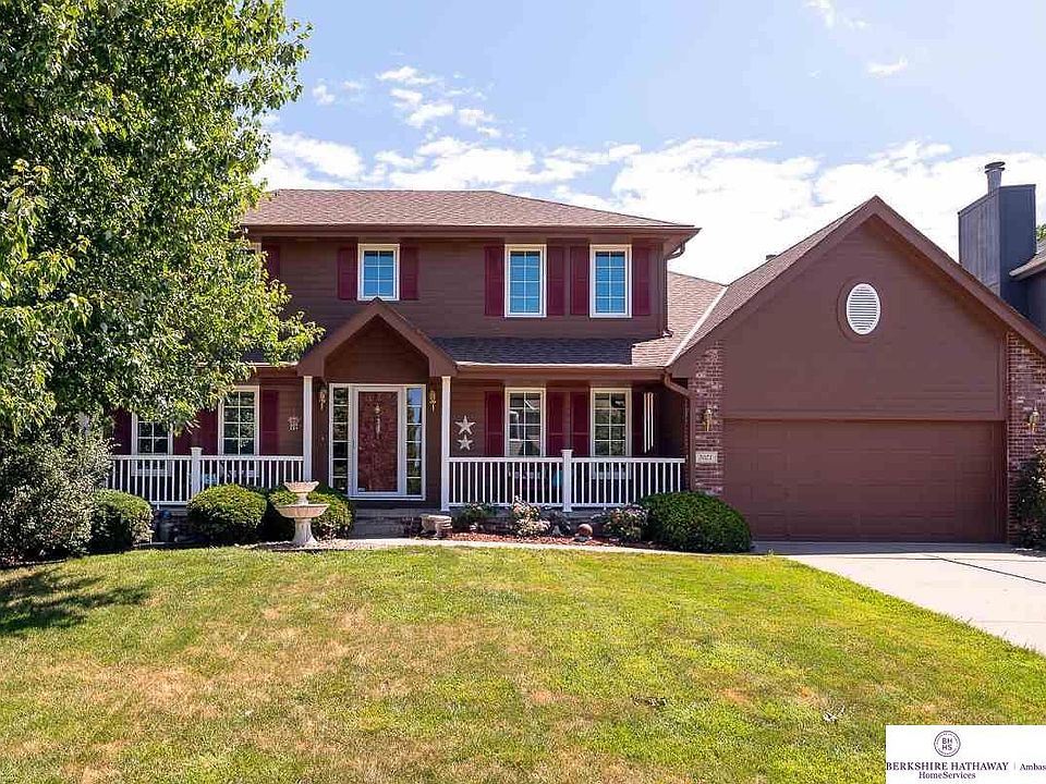 1st image of 5021 N 135th Ave