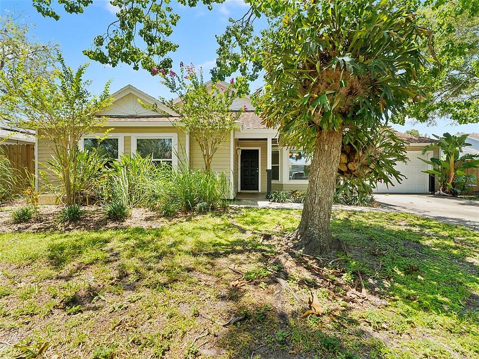 1st image of 2068 DIANE AVENUE