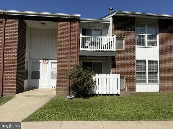 275 Green St APT 4K2, Beverly, NJ 08010