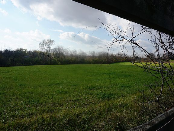 2nd image of 42379 Hunt Club
