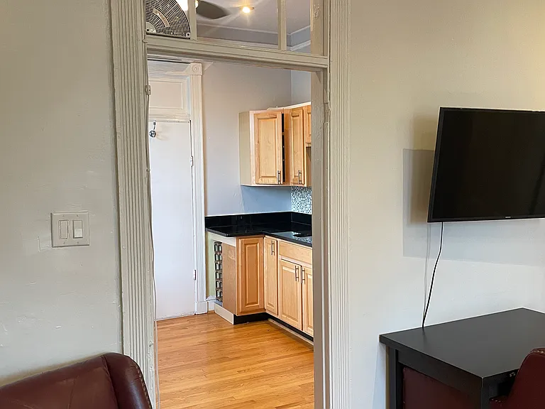 201 S Patrick St #3 — Photo 5
