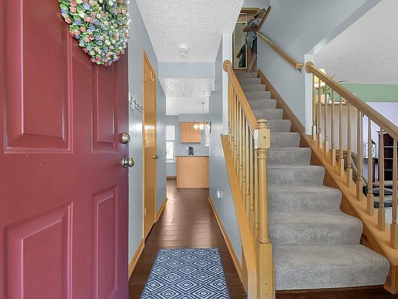 3rd image of 1088 Banberry Ct