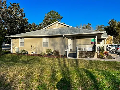 3901 SW 27th St #5 Photo 1
