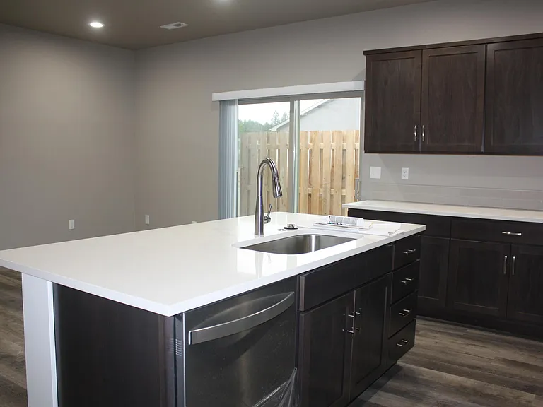 3450 W Blue Heron Ln — Photo 7