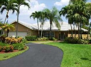 697 NW 105th Dr, Coral Springs, FL 33071