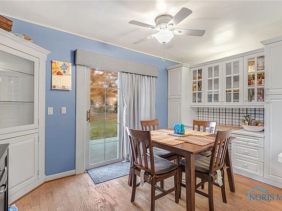 4th image of 904 Lambert Dr