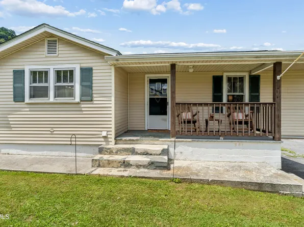 1362 Broad St, Elizabethton, TN 37643