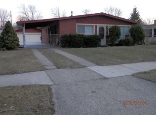 1346 Dulong Ave, Madison Heights, MI 48071