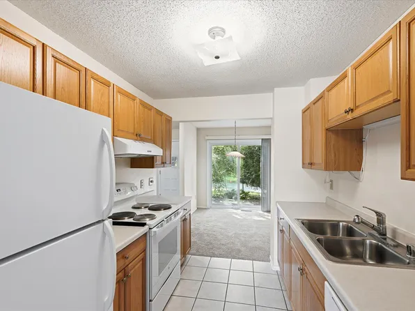 2325 Hampshire Ave S, Saint Louis Park, MN 55426