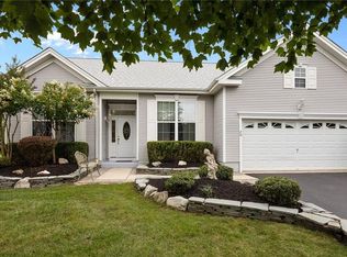 20 Mountain Stream Ct, Barnegat, NJ 08005