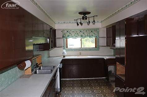 4th image of 3143 Connecticut St