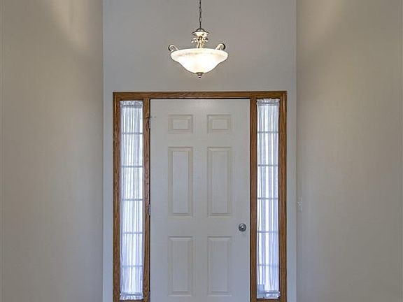 3rd image of 14489 Penny Dr
