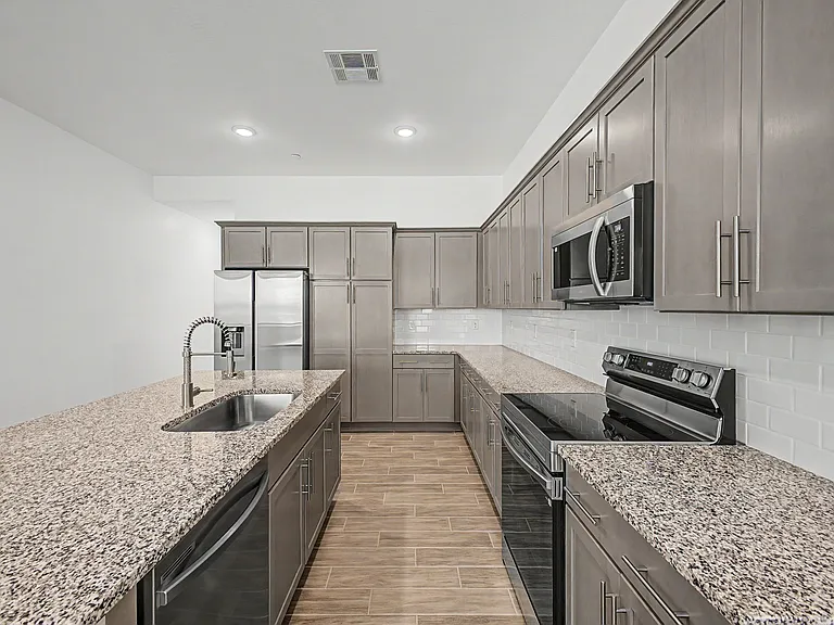 8232 E University Dr #104 — Photo 26