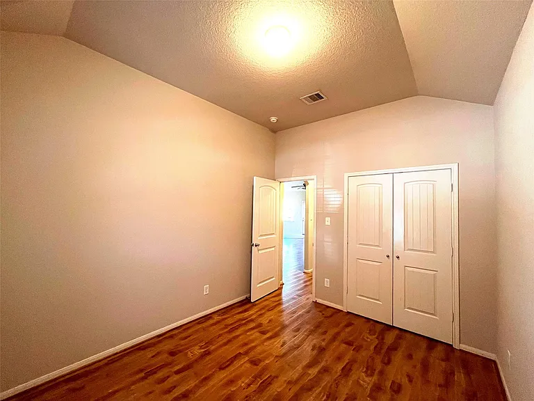 20330 Pine Water Ln — Photo 32