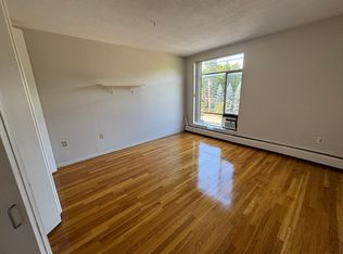 231 Coolidge Ave APT 414, Watertown, MA 02472