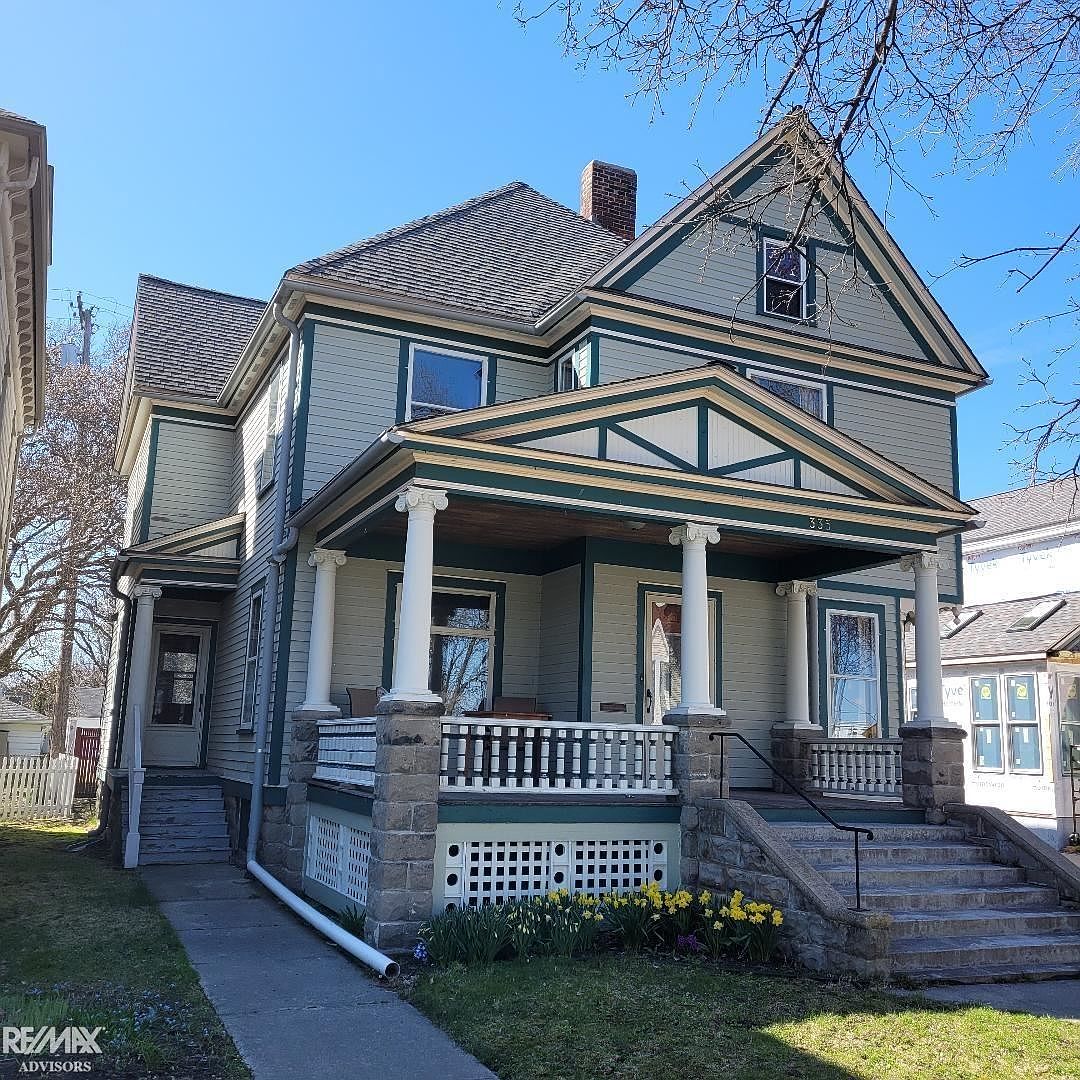 335 N Main St, Marine City, MI 48039 Zillow