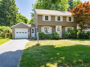 165 Harvington Dr, Rochester, NY 14617