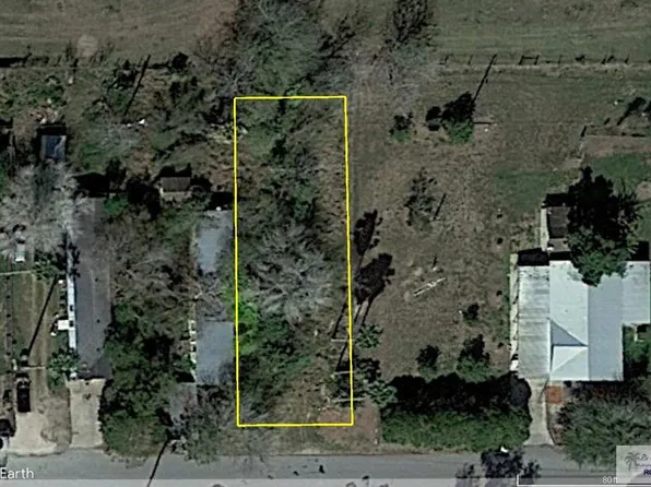 13 Executive Dr, Harlingen, TX 78552