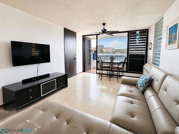 2nd image of Avenue Marina #A-101